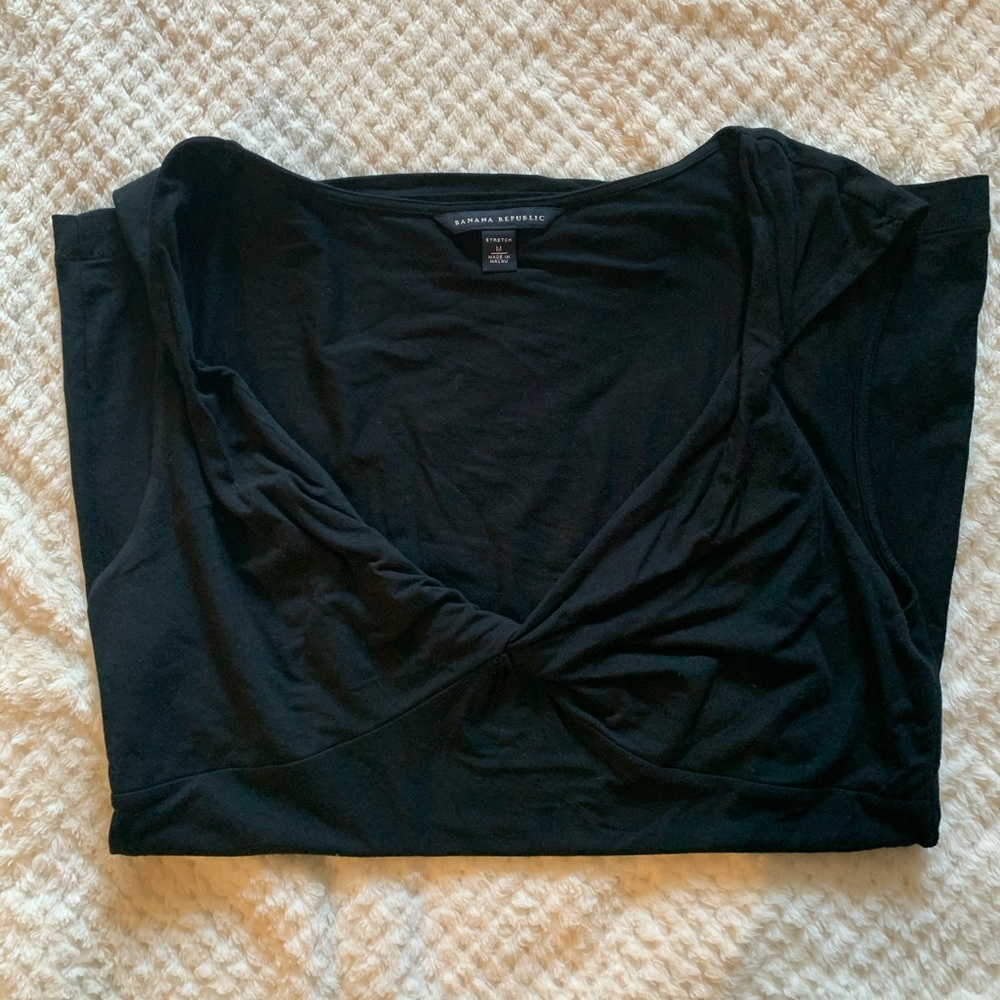 Women’s black banana republic blouse